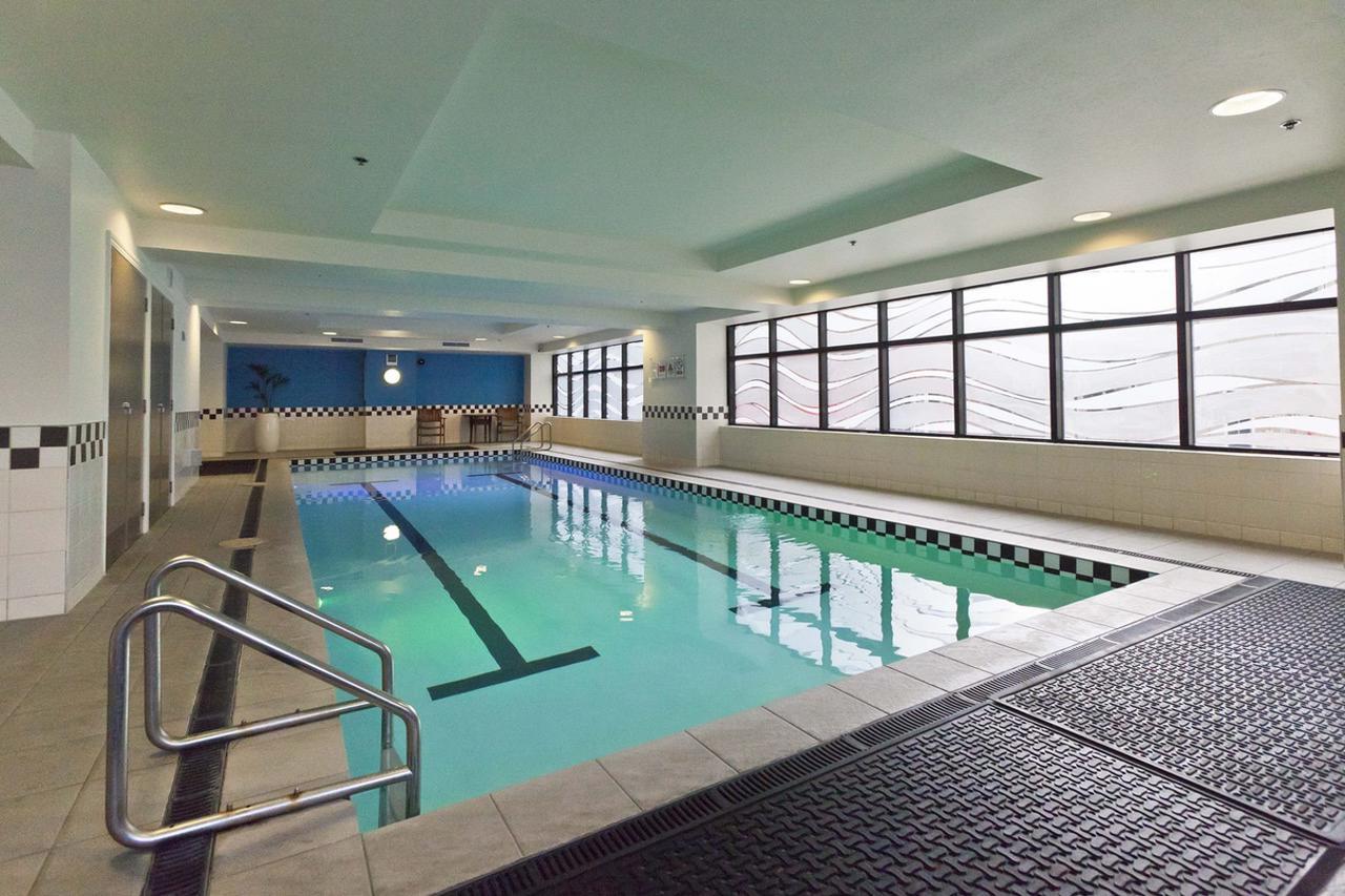 Lovely City Apartment! Views, Pool And Gym Auckland Eksteriør billede